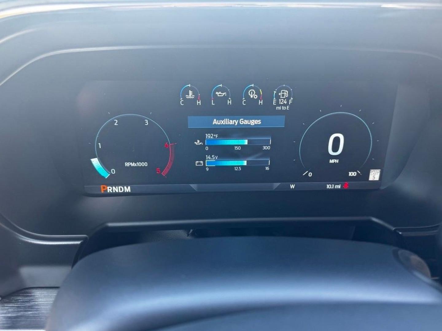 2026 Black Metallic /Black Onyx Ford F-350SD Lariat (1FT8W3DT7TE) with an Power Stroke 6.7L V8 DI 32V OHV Turbodiesel engine, Automatic transmission, located at 1105 E Mulberry, Kaufman, TX, 75142, (972) 962-2151, 32.589550, -96.300926 - $3,901 off MSRP!<br><br>4WD.<br>Agate Black Metallic 2026 Ford F-350SD 4D Crew Cab Lariat DRW 4WD 10-Speed Automatic Power Stroke 6.7L V8 DI 32V OHV Turbodiesel- Photo#17