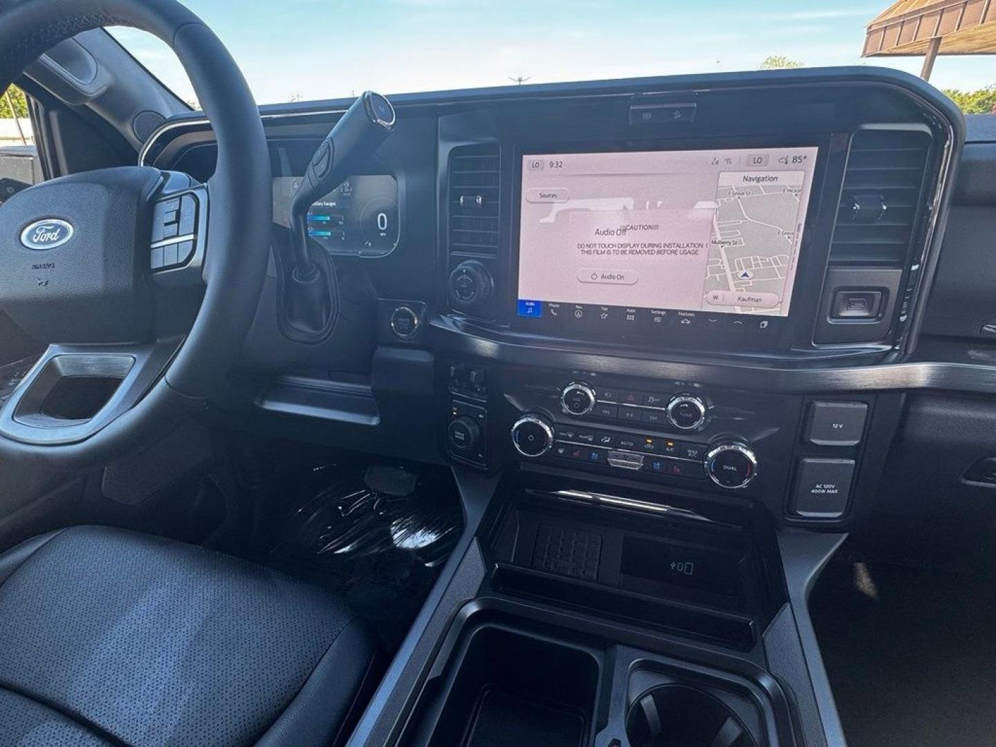 2026 Black Metallic /Black Onyx Ford F-350SD Lariat (1FT8W3DT7TE) with an Power Stroke 6.7L V8 DI 32V OHV Turbodiesel engine, Automatic transmission, located at 1105 E Mulberry, Kaufman, TX, 75142, (972) 962-2151, 32.589550, -96.300926 - $3,901 off MSRP!<br><br>4WD.<br>Agate Black Metallic 2026 Ford F-350SD 4D Crew Cab Lariat DRW 4WD 10-Speed Automatic Power Stroke 6.7L V8 DI 32V OHV Turbodiesel- Photo#26