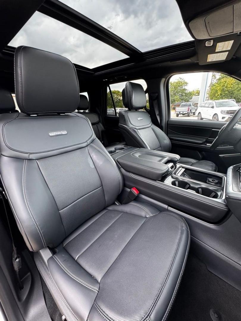 2027 White Metallic /Black Onyx Ford Expedition Platinum (1FMJU1MG2VE) with an 3.5L V6 EcoBoost High Output engine, Automatic transmission, located at 1105 E Mulberry, Kaufman, TX, 75142, (972) 962-2151, 32.589550, -96.300926 - Recent Arrival!<br><br>4WD.<br>Star White Metallic Tri-Coat 2027 Ford Expedition 4D Sport Utility Platinum 4WD 10-Speed Automatic 3.5L V6 EcoBoost High Output 15/22 City/Highway MPG- Photo#39