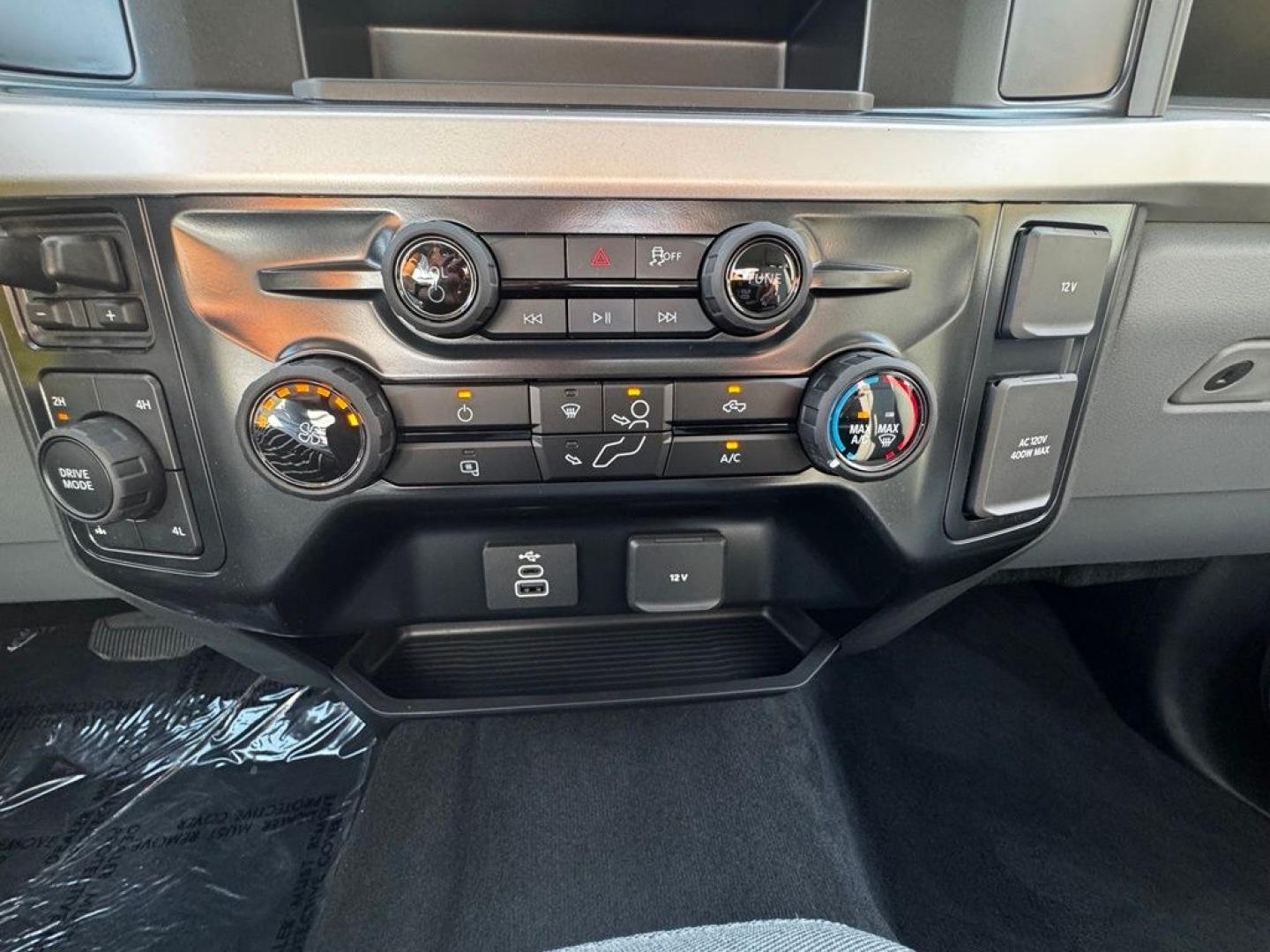 2026 Black Metallic /Medium Dark Slate Ford F-250SD XL (1FT7W2BT5TE) with an Power Stroke 6.7L V8 DI 32V OHV Turbodiesel engine, Automatic transmission, located at 1105 E Mulberry, Kaufman, TX, 75142, (972) 962-2151, 32.589550, -96.300926 - Recent Arrival!<br><br>4WD.<br>Agate Black Metallic 2026 Ford F-250SD 4D Crew Cab XL 4WD 10-Speed Automatic Power Stroke 6.7L V8 DI 32V OHV Turbodiesel- Photo#24