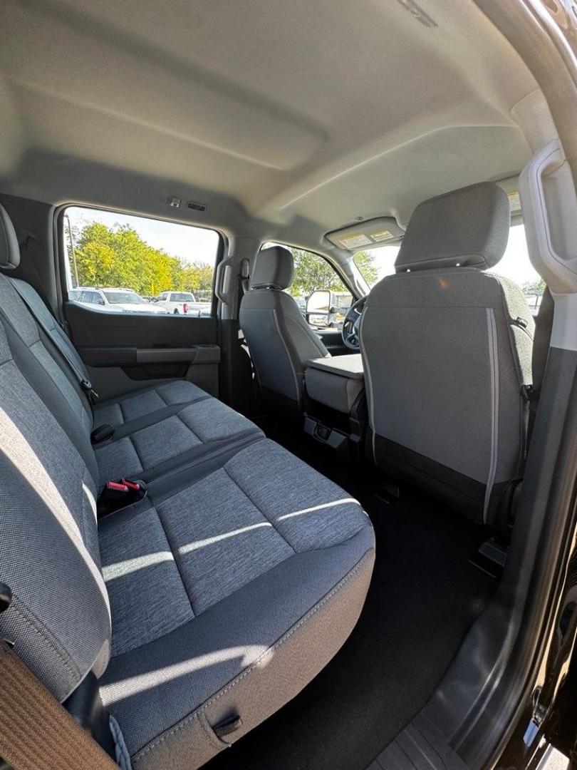 2026 Black Metallic /Medium Dark Slate Ford F-250SD XL (1FT7W2BT5TE) with an Power Stroke 6.7L V8 DI 32V OHV Turbodiesel engine, Automatic transmission, located at 1105 E Mulberry, Kaufman, TX, 75142, (972) 962-2151, 32.589550, -96.300926 - Recent Arrival!<br><br>4WD.<br>Agate Black Metallic 2026 Ford F-250SD 4D Crew Cab XL 4WD 10-Speed Automatic Power Stroke 6.7L V8 DI 32V OHV Turbodiesel- Photo#29