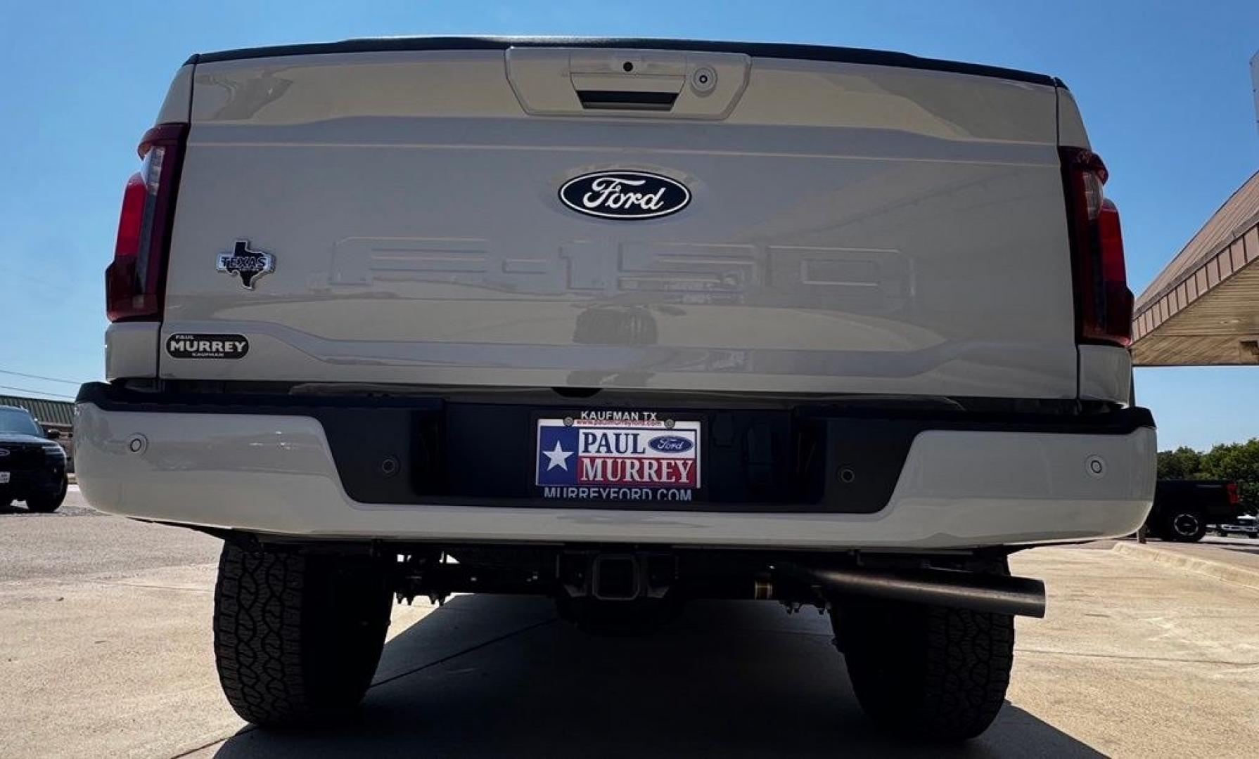 2026 Avalanche /Black Ford F-150 XLT (1FTFW3L57TF) with an 5.0L V8 engine, Automatic transmission, located at 1105 E Mulberry, Kaufman, TX, 75142, (972) 962-2151, 32.589550, -96.300926 - Recent Arrival! $5,000 off MSRP!<br><br>4WD.<br>Avalanche 2026 Ford F-150 4D SuperCrew XLT 4WD 10-Speed Automatic 5.0L V8 16/24 City/Highway MPG Price includes: $1000 - SSE Down Payment Assistance. Exp. 08/31/2026 $3000 - Retail Customer Cash. Exp. 09/30/2026 $500 - Final Days Mega Bonus Cash. Exp.- Photo#5