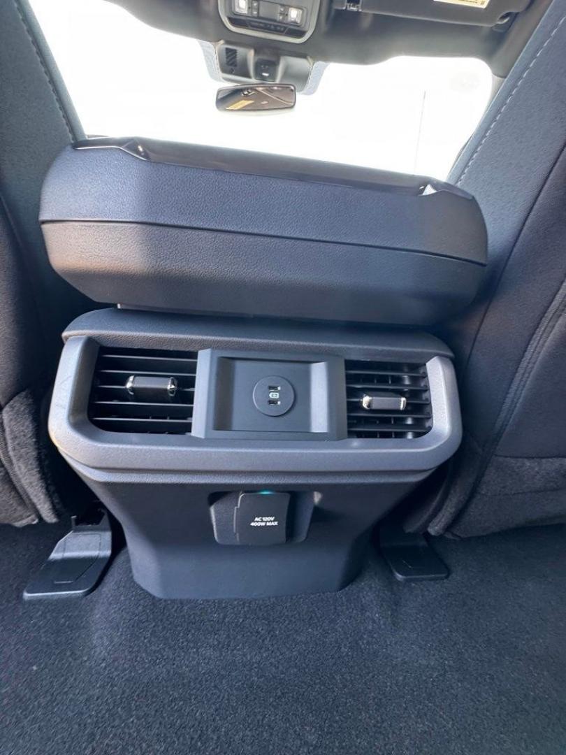 2026 Avalanche /Black Ford F-150 XLT (1FTFW3L57TF) with an 5.0L V8 engine, Automatic transmission, located at 1105 E Mulberry, Kaufman, TX, 75142, (972) 962-2151, 32.589550, -96.300926 - Recent Arrival! $5,000 off MSRP!<br><br>4WD.<br>Avalanche 2026 Ford F-150 4D SuperCrew XLT 4WD 10-Speed Automatic 5.0L V8 16/24 City/Highway MPG Price includes: $1000 - SSE Down Payment Assistance. Exp. 08/31/2026 $3000 - Retail Customer Cash. Exp. 09/30/2026 $500 - Final Days Mega Bonus Cash. Exp.- Photo#17