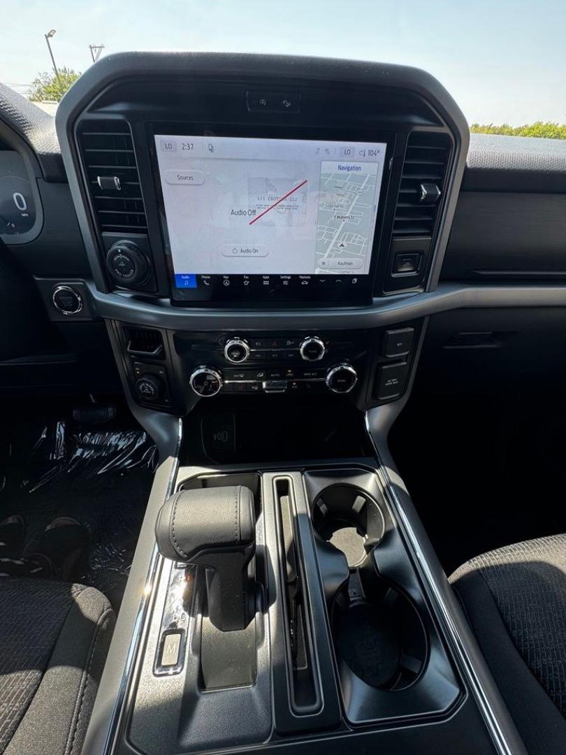 2026 Avalanche /Black Ford F-150 XLT (1FTFW3L57TF) with an 5.0L V8 engine, Automatic transmission, located at 1105 E Mulberry, Kaufman, TX, 75142, (972) 962-2151, 32.589550, -96.300926 - Recent Arrival! $5,000 off MSRP!<br><br>4WD.<br>Avalanche 2026 Ford F-150 4D SuperCrew XLT 4WD 10-Speed Automatic 5.0L V8 16/24 City/Highway MPG Price includes: $1000 - SSE Down Payment Assistance. Exp. 08/31/2026 $3000 - Retail Customer Cash. Exp. 09/30/2026 $500 - Final Days Mega Bonus Cash. Exp.- Photo#24