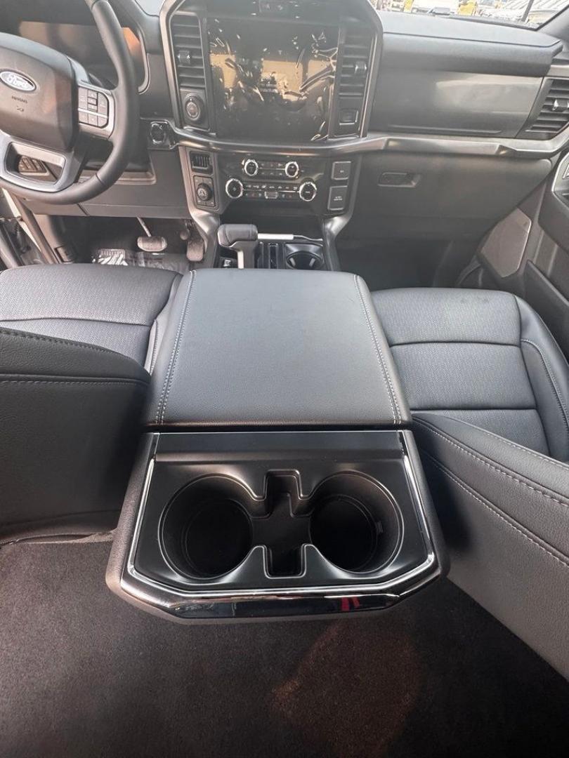 2026 Avalanche /Black Ford F-150 Lariat (1FTFW5L59TF) with an 5.0L V8 engine, Automatic transmission, located at 1105 E Mulberry, Kaufman, TX, 75142, (972) 962-2151, 32.589550, -96.300926 - Recent Arrival! $5,000 off MSRP!<br><br>4WD.<br>Avalanche 2026 Ford F-150 4D SuperCrew Lariat 4WD 10-Speed Automatic 5.0L V8 16/24 City/Highway MPG Price includes: $1000 - SSE Down Payment Assistance. Exp. 08/31/2026 $3000 - Retail Customer Cash. Exp. 09/30/2026 $500 - Final Days Mega Bonus Cash. Ex- Photo#13