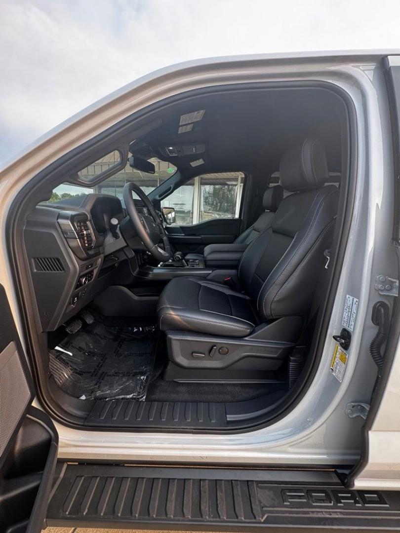 2026 Avalanche /Black Ford F-150 Lariat (1FTFW5L59TF) with an 5.0L V8 engine, Automatic transmission, located at 1105 E Mulberry, Kaufman, TX, 75142, (972) 962-2151, 32.589550, -96.300926 - Recent Arrival! $5,000 off MSRP!<br><br>4WD.<br>Avalanche 2026 Ford F-150 4D SuperCrew Lariat 4WD 10-Speed Automatic 5.0L V8 16/24 City/Highway MPG Price includes: $1000 - SSE Down Payment Assistance. Exp. 08/31/2026 $3000 - Retail Customer Cash. Exp. 09/30/2026 $500 - Final Days Mega Bonus Cash. Ex- Photo#16